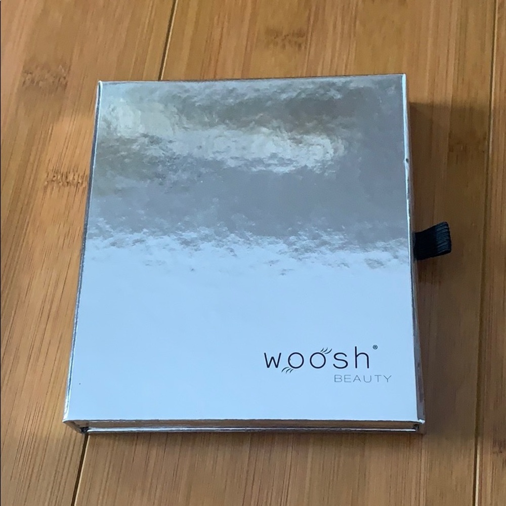 Woosh Beauty Fold Out Face medium #3